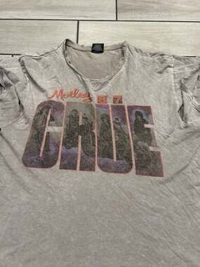 Motley Crue 1987 Girls Girls Girls Tour T-Shirt